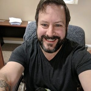 Meet your Posher, Justin